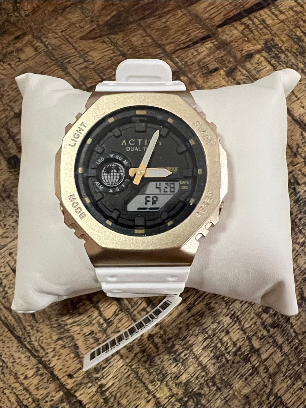 Activa Unisex Recon X Invicta Digital Watch - White Strap & Gold Bezel